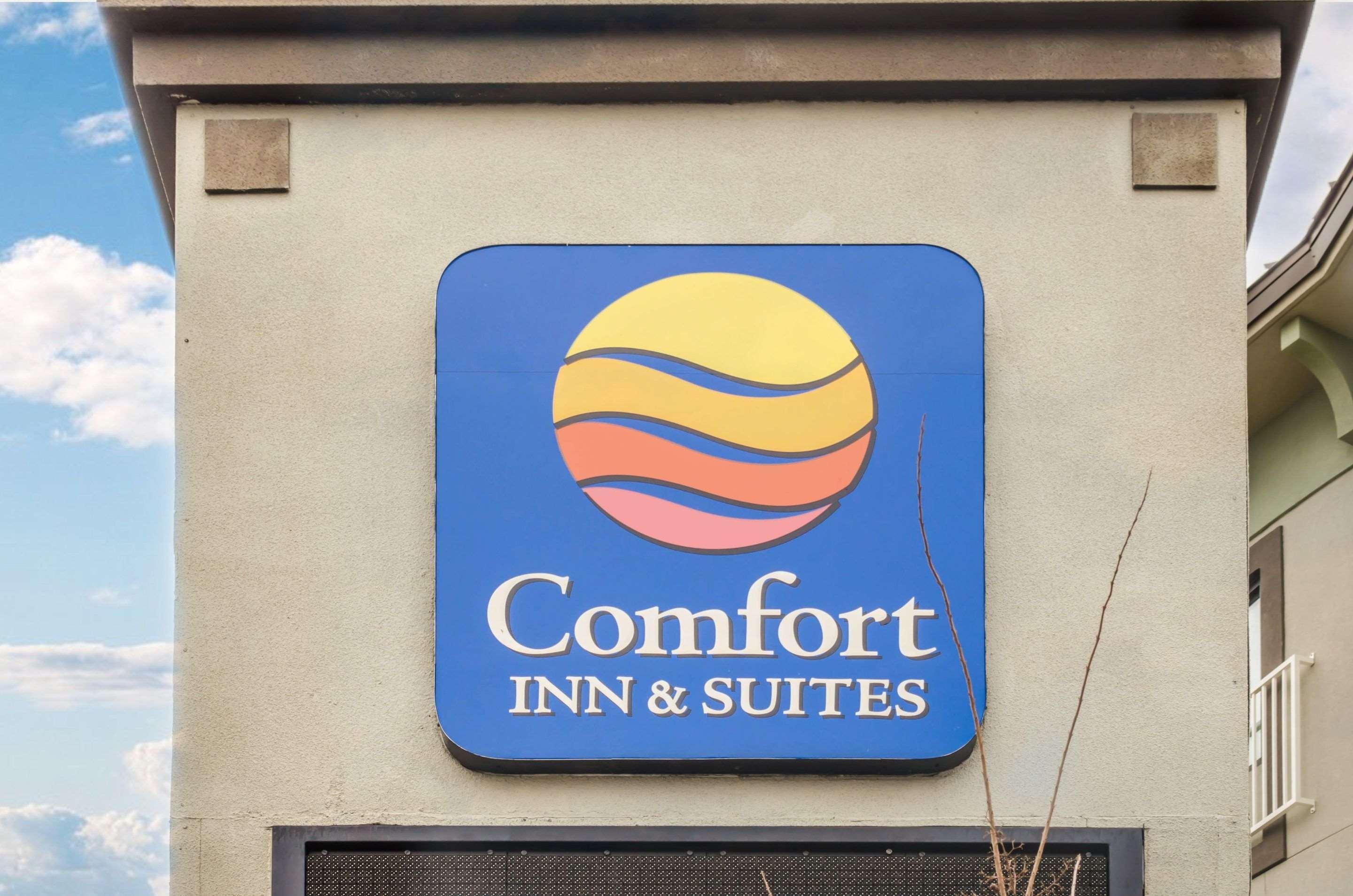 פורט וולטון ביץ' Comfort Inn & Suites מראה חיצוני תמונה